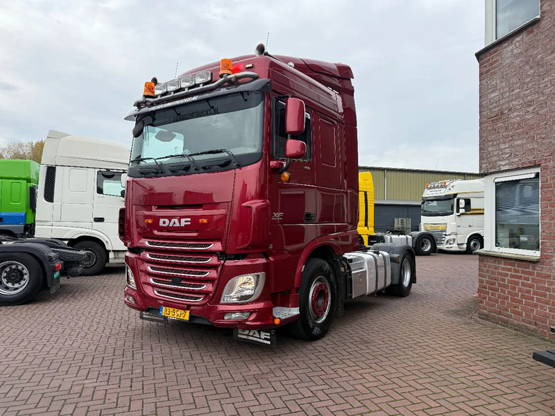 DAF XF XF460 4X2 - Tractor truck: picture 2 DAF XF XF460 4X2 - Tractor truck: picture 2