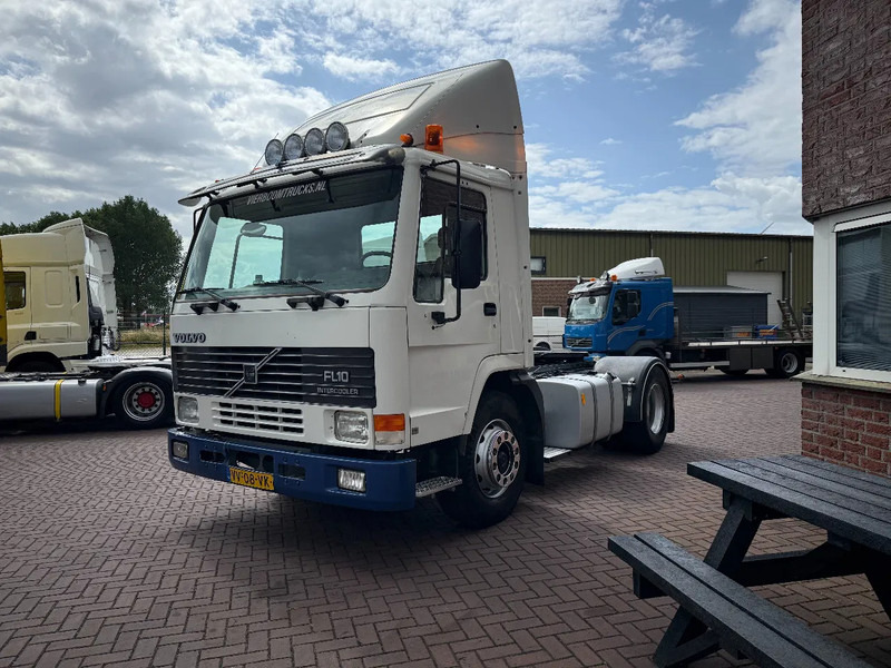 Volvo FL 10.320 FL10.320 4X2 Tractor / Airconditioning / Original Holland Truck / Top condition - Tractor truck: picture 2 Volvo FL 10.320 FL10.320 4X2 Tractor / Airconditioning / Original Holland Truck / Top condition - Tractor truck: picture 2