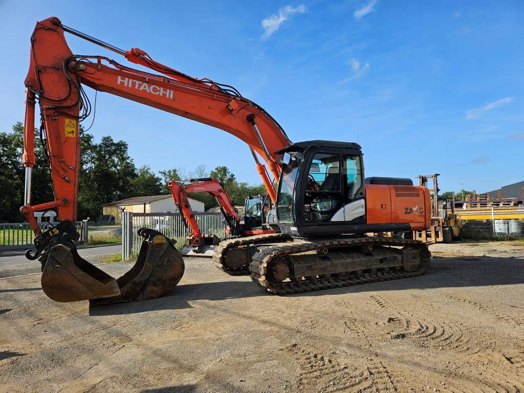 HITACHI ZX 210 LC - Crawler excavator: picture 1 HITACHI ZX 210 LC - Crawler excavator: picture 1