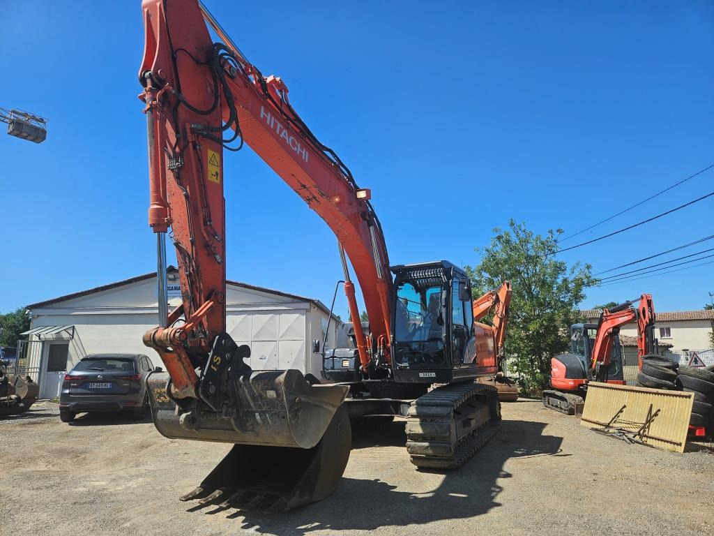 HITACHI ZX 210 LC - Crawler excavator: picture 5 HITACHI ZX 210 LC - Crawler excavator: picture 5