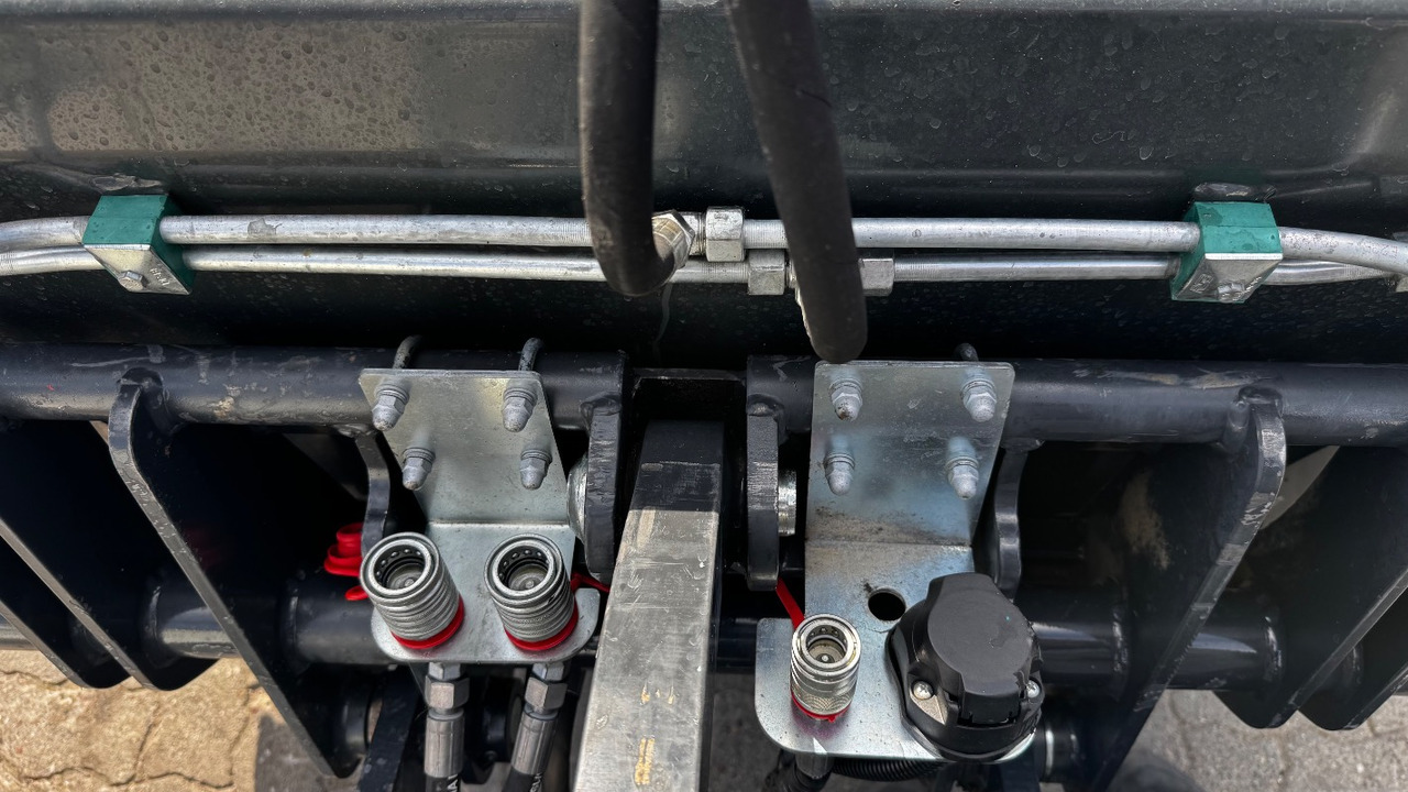 PITBULL X27-45 - Wheel loader: picture 4 PITBULL X27-45 - Wheel loader: picture 4