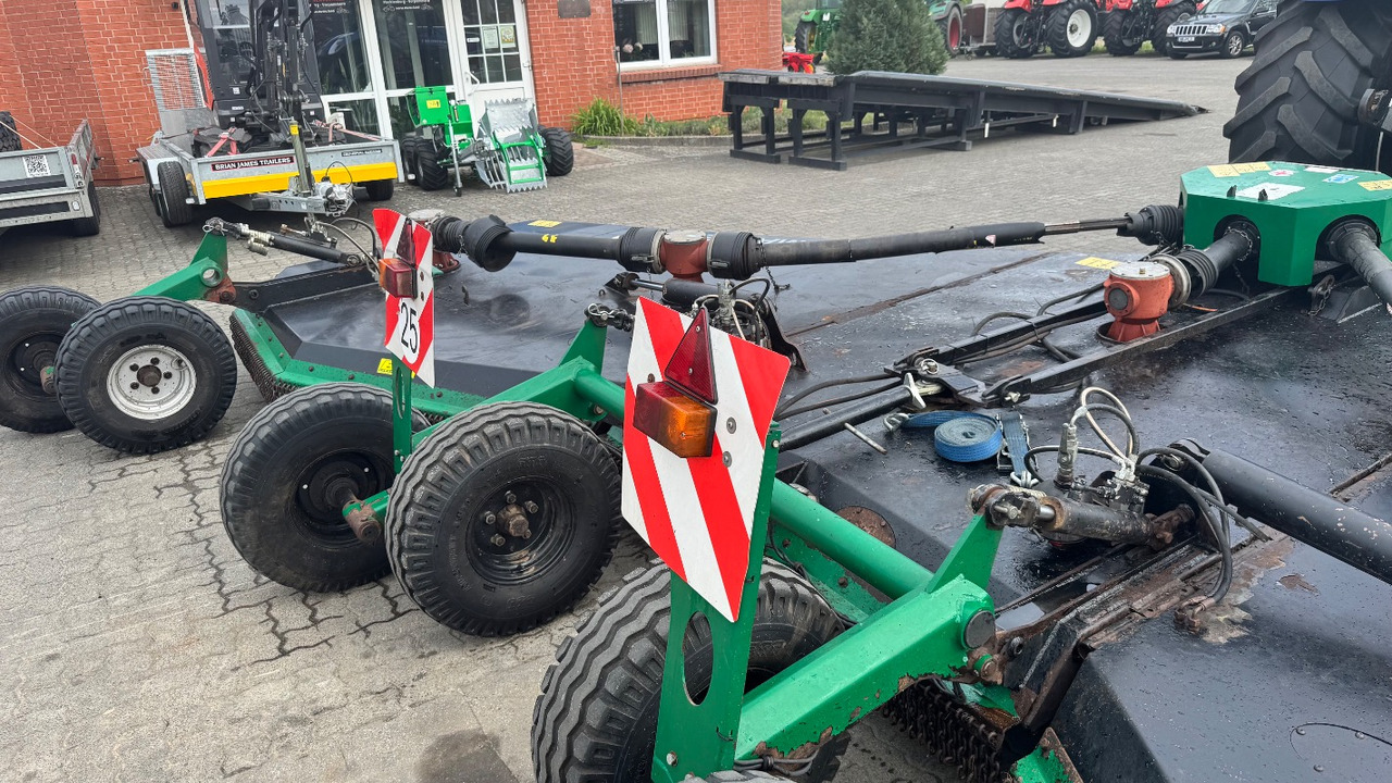 Spearhead Stubble Master 730 - Flail mower: picture 3 Spearhead Stubble Master 730 - Flail mower: picture 3