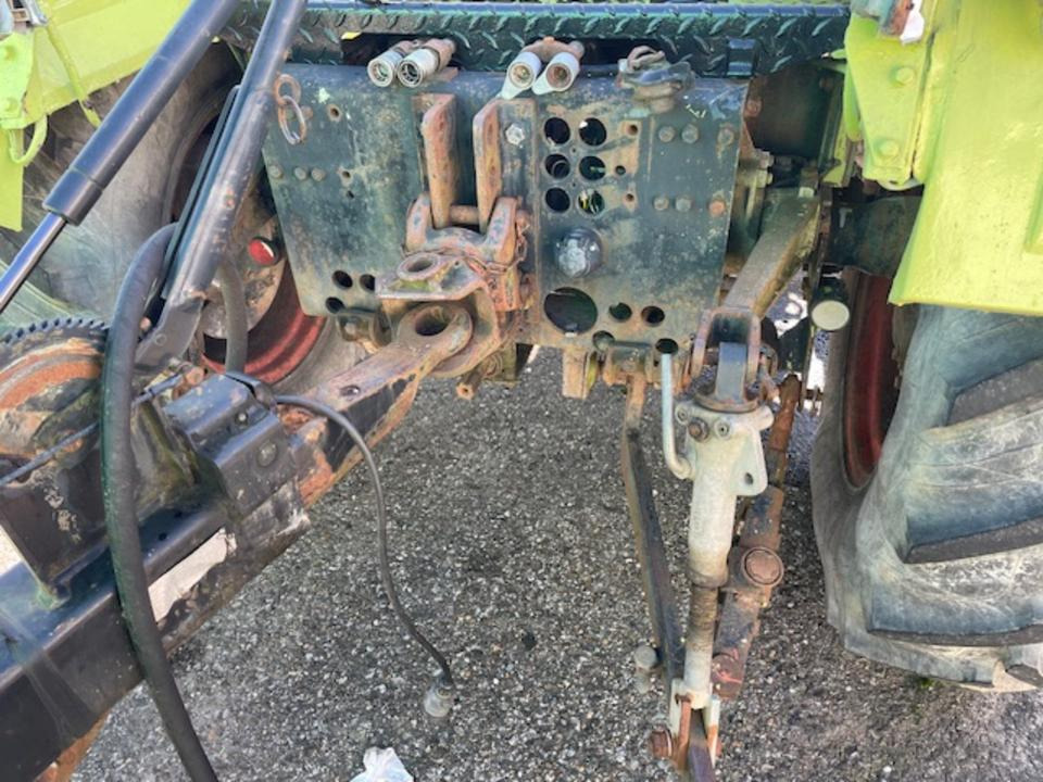 Farm tractor MB-Trac 8001: picture 8