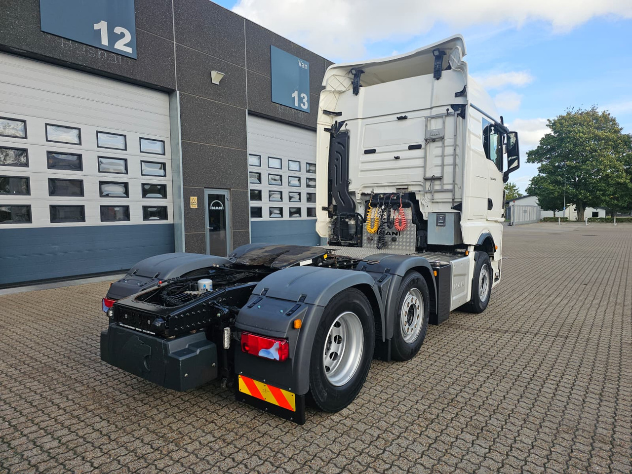 MAN TGX 26.510 hydraulik - Tractor truck: picture 3 MAN TGX 26.510 hydraulik - Tractor truck: picture 3