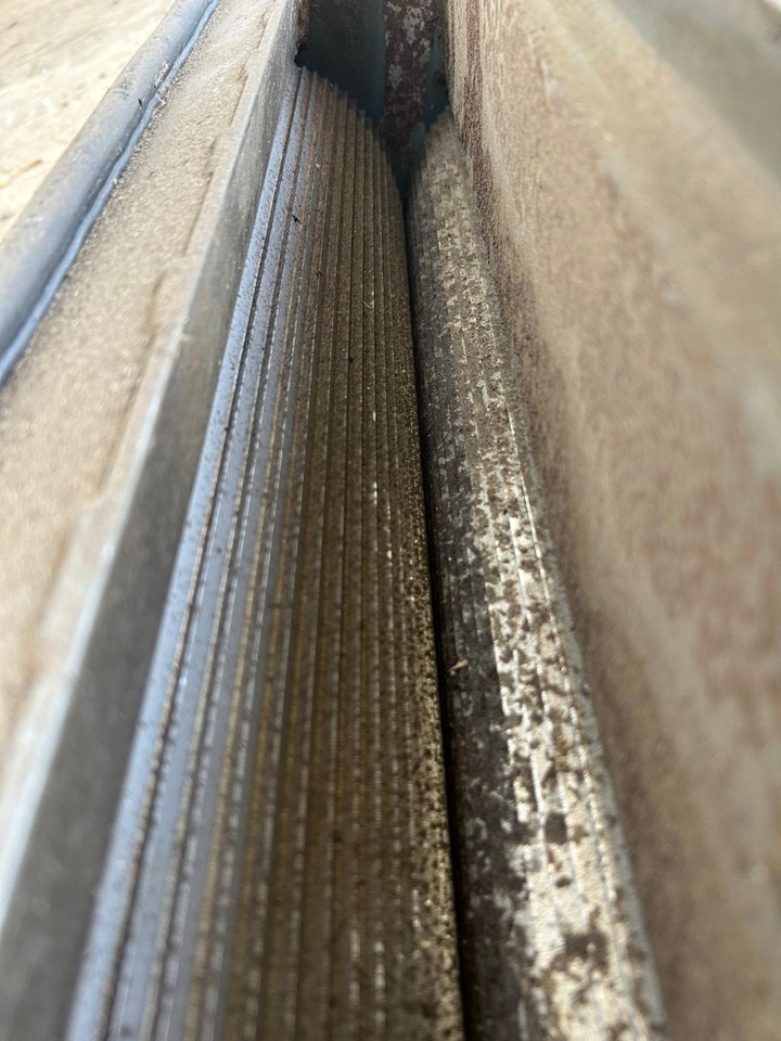 Harvester CLAAS Jaguar 890 mit Kemper 360 und PU: picture 30