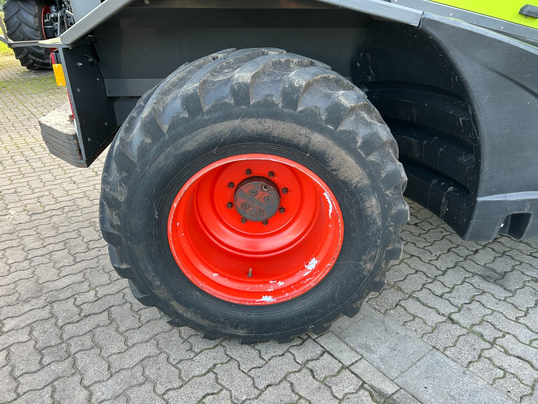 Harvester CLAAS Jaguar 890 mit Kemper 360 und PU: picture 22