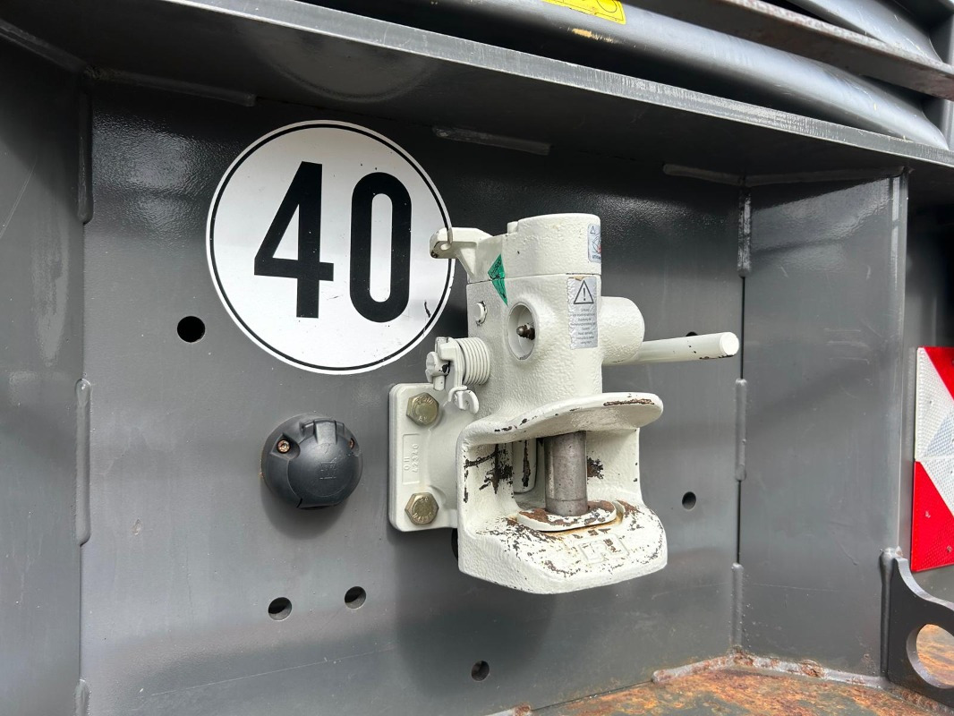 Harvester CLAAS Jaguar 890 mit Kemper 360 und PU: picture 40