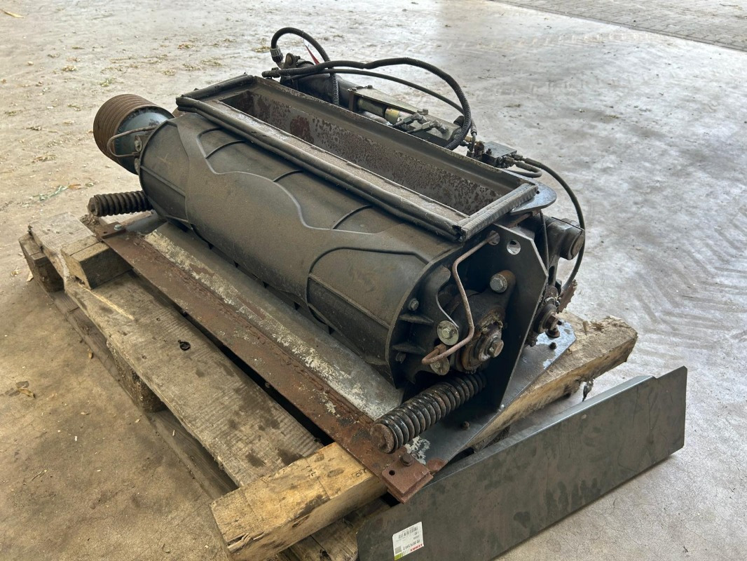 Harvester CLAAS Jaguar 890 mit Kemper 360 und PU: picture 29