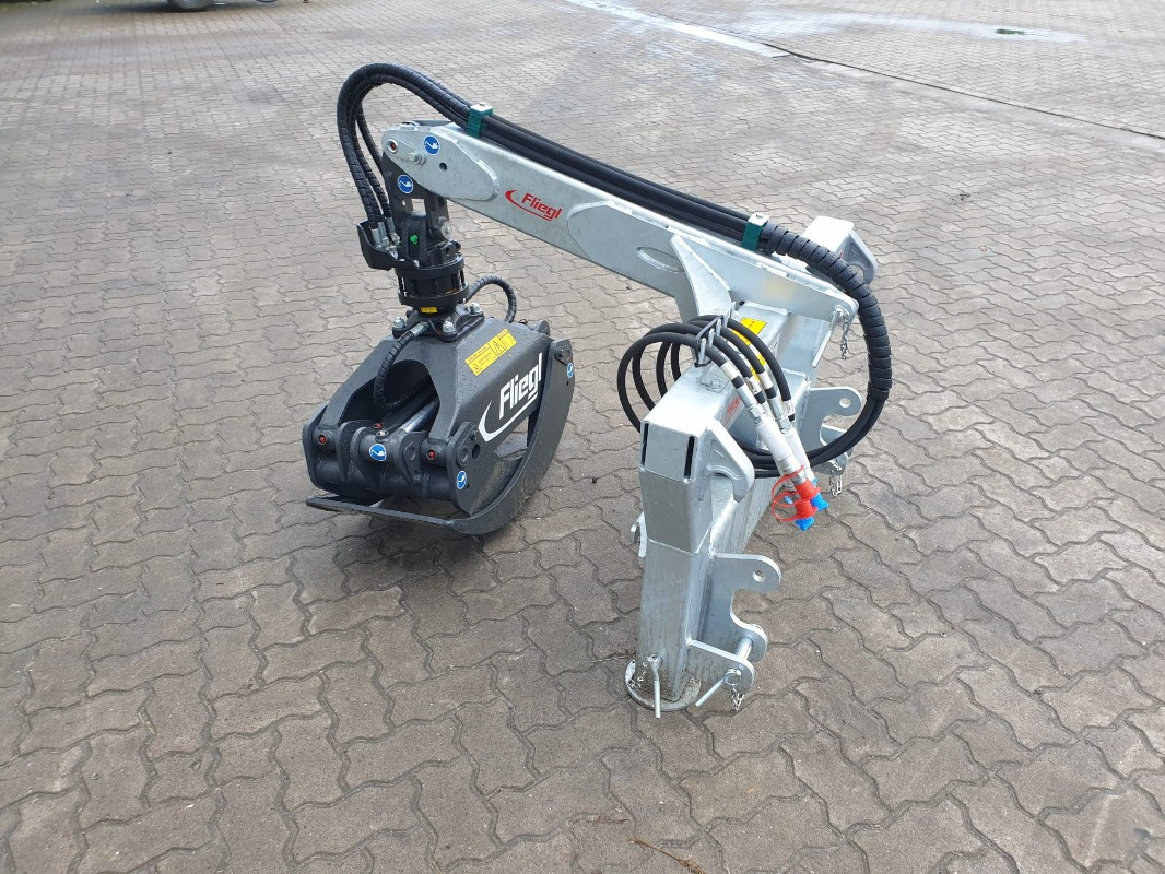 Fliegl RZ 185 COMBI PLUS - Forestry equipment: picture 2 Fliegl RZ 185 COMBI PLUS - Forestry equipment: picture 2