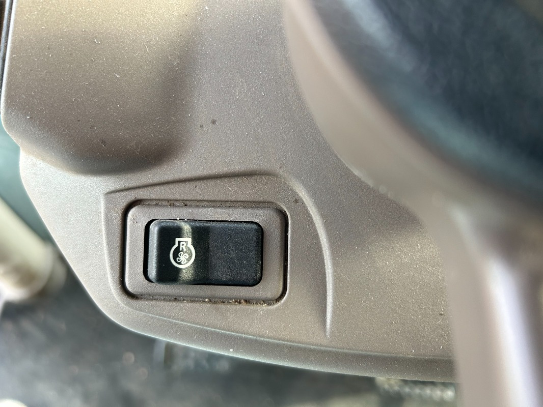 Farm tractor John Deere 6R 250 *MIETRÜCKLÄUFER*: picture 8