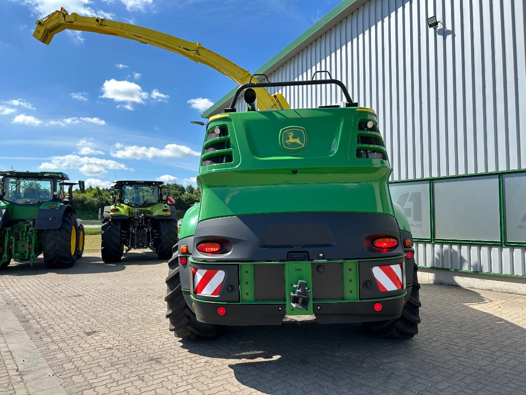 John Deere 8400i PREMIUM USED - Harvester: picture 4 John Deere 8400i PREMIUM USED - Harvester: picture 4