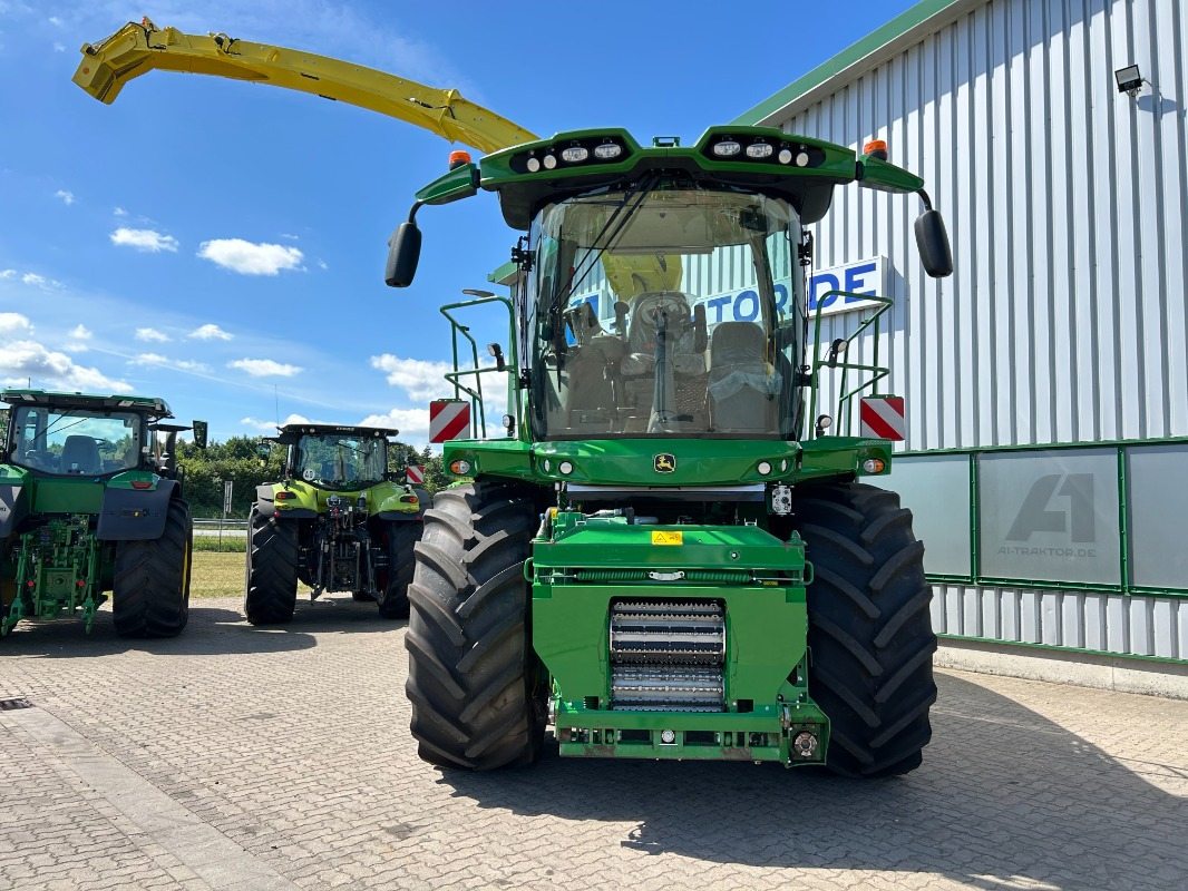 John Deere 8400i PREMIUM USED - Harvester: picture 3 John Deere 8400i PREMIUM USED - Harvester: picture 3