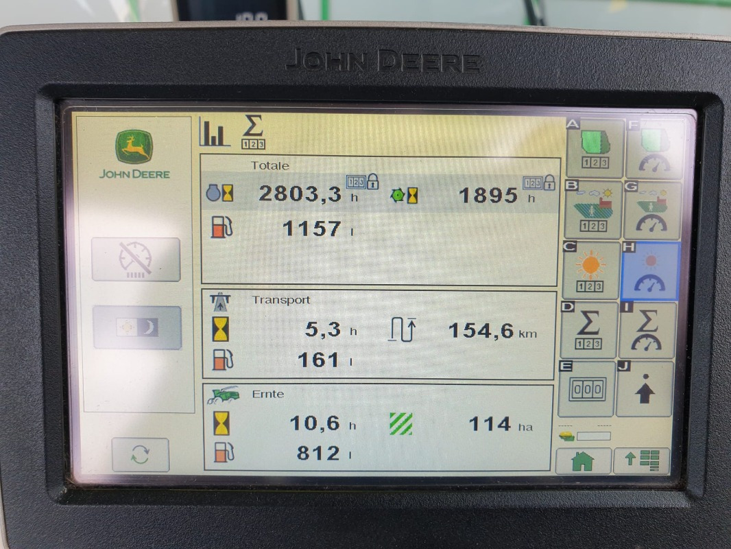 John Deere 8600I - Harvester: picture 4 John Deere 8600I - Harvester: picture 4