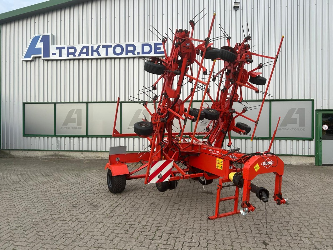 Kuhn GF 10601 TO - Tedder/ Rake: picture 1 Kuhn GF 10601 TO - Tedder/ Rake: picture 1