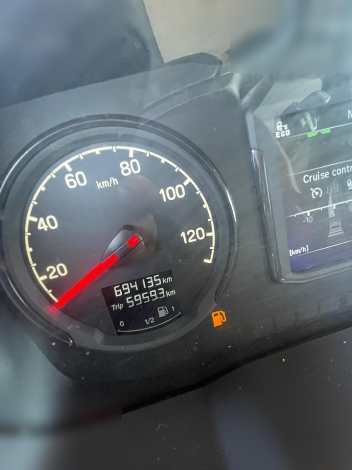 Tractor truck SCANIA S500: picture 8