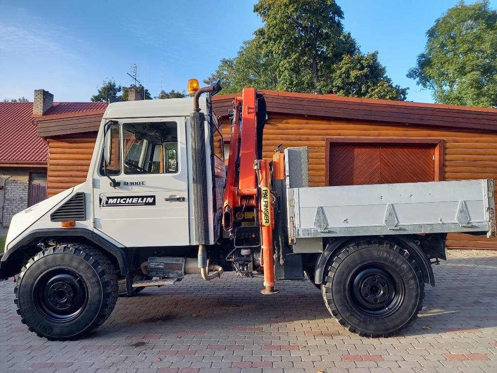 Crane truck Unimog UNIMOG 4X4: picture 22 Crane truck Unimog UNIMOG 4X4: picture 22