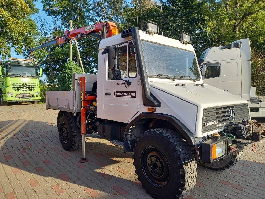 Crane truck Unimog UNIMOG 4X4: picture 11 Crane truck Unimog UNIMOG 4X4: picture 11
