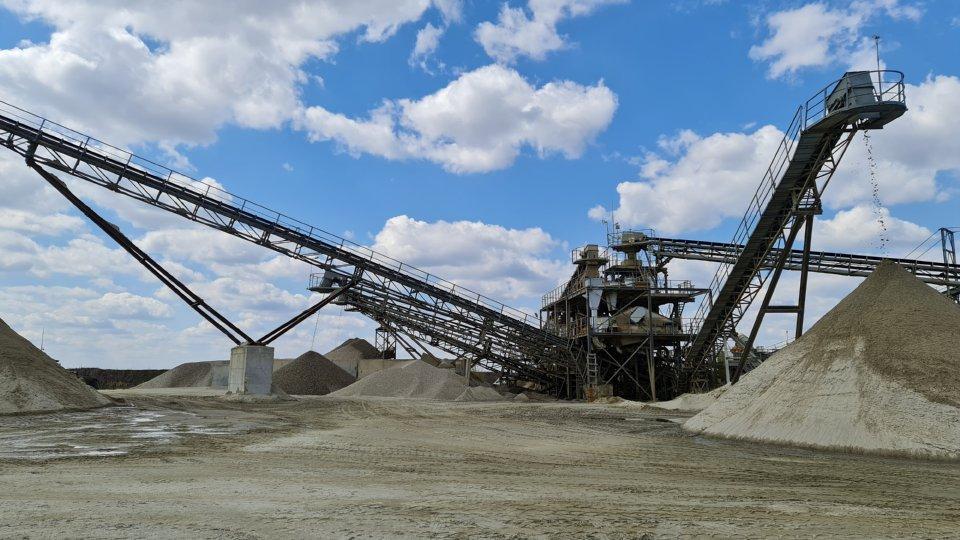 GfA 350 t - Construction machinery: picture 2 GfA 350 t - Construction machinery: picture 2