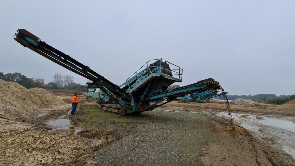 Powerscreen CHIEFTAIN 1400 Raupmobile Siebanlage - Screener: picture 2 Powerscreen CHIEFTAIN 1400 Raupmobile Siebanlage - Screener: picture 2