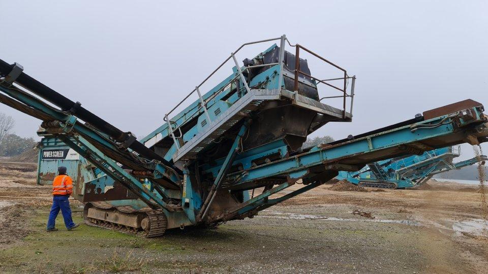 Powerscreen CHIEFTAIN 1400 Raupmobile Siebanlage - Screener: picture 1 Powerscreen CHIEFTAIN 1400 Raupmobile Siebanlage - Screener: picture 1
