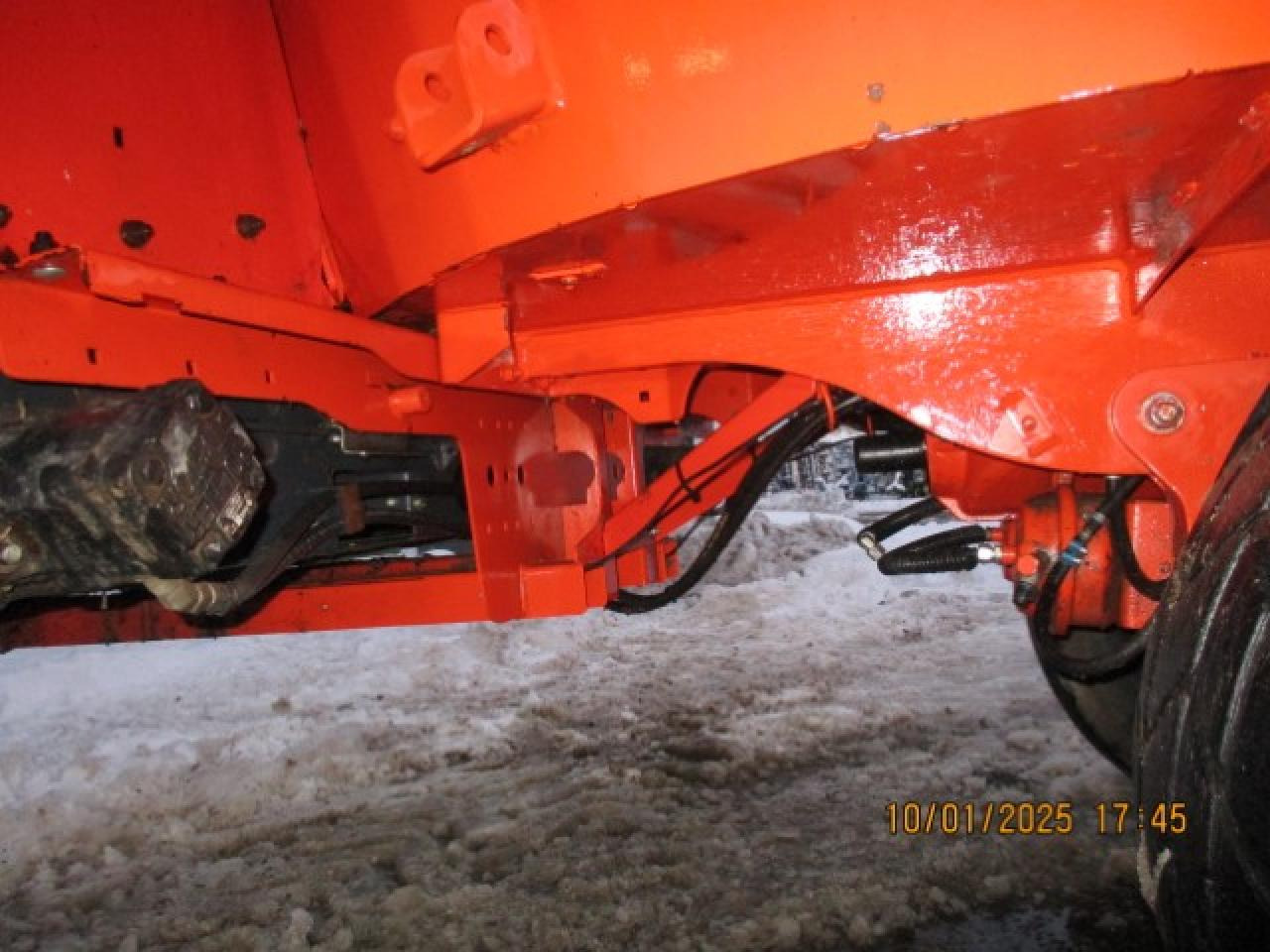 Kuhn Profile 1680 Compact - Forage mixer wagon: picture 4 Kuhn Profile 1680 Compact - Forage mixer wagon: picture 4