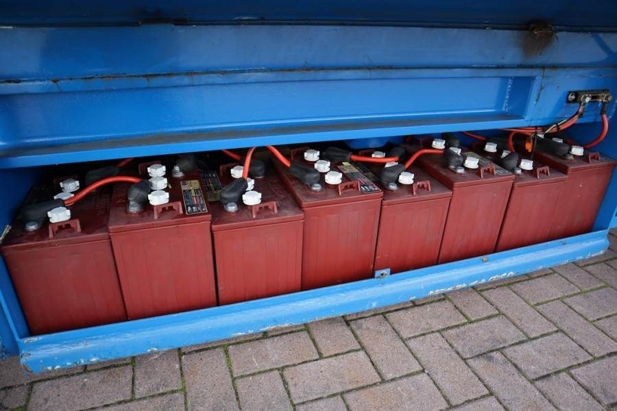 GSL S131 E16 As-Is, Electric, 15.1m Working Height - Scissor lift: picture 4 GSL S131 E16 As-Is, Electric, 15.1m Working Height - Scissor lift: picture 4