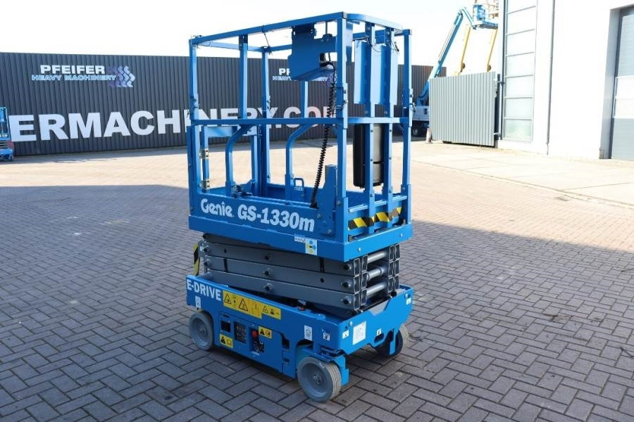 Genie GS1330M Valid inspection, *Guarantee! All-Electric - Scissor lift: picture 2 Genie GS1330M Valid inspection, *Guarantee! All-Electric - Scissor lift: picture 2