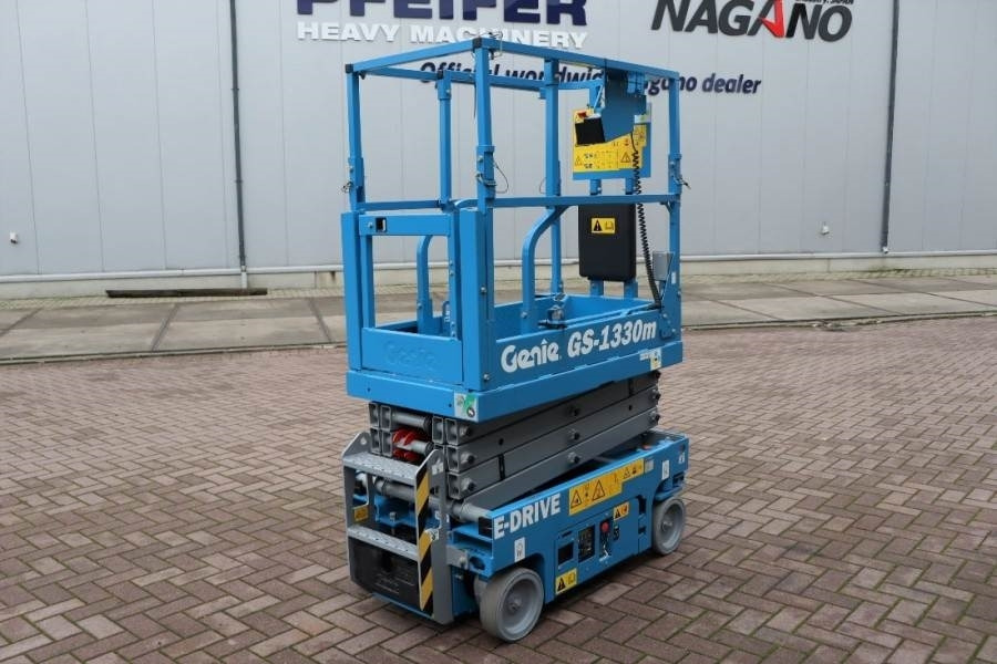 Genie GS1330M Valid inspection, *Guarantee! All-Electric - Scissor lift: picture 4 Genie GS1330M Valid inspection, *Guarantee! All-Electric - Scissor lift: picture 4