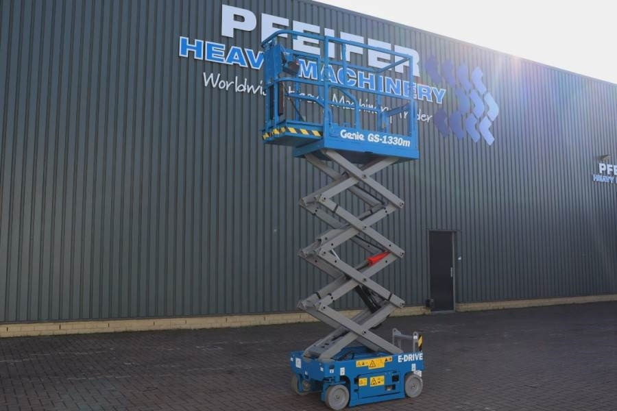 Genie GS1330M Valid inspection, *Guarantee! All-Electric - Scissor lift: picture 3 Genie GS1330M Valid inspection, *Guarantee! All-Electric - Scissor lift: picture 3