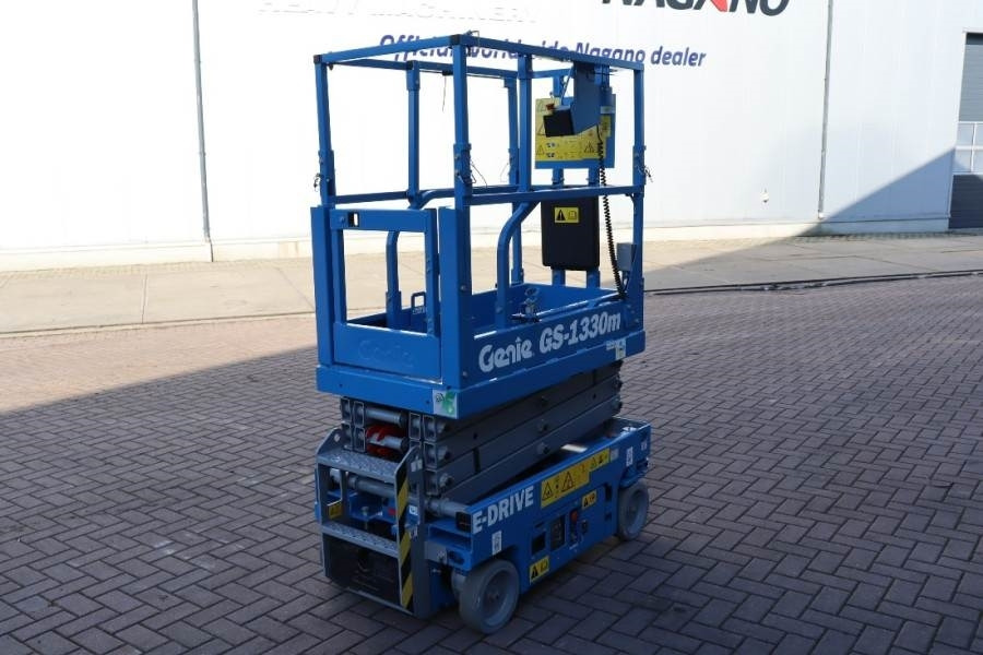 Genie GS1330M Valid inspection, *Guarantee! All-Electric - Scissor lift: picture 2 Genie GS1330M Valid inspection, *Guarantee! All-Electric - Scissor lift: picture 2