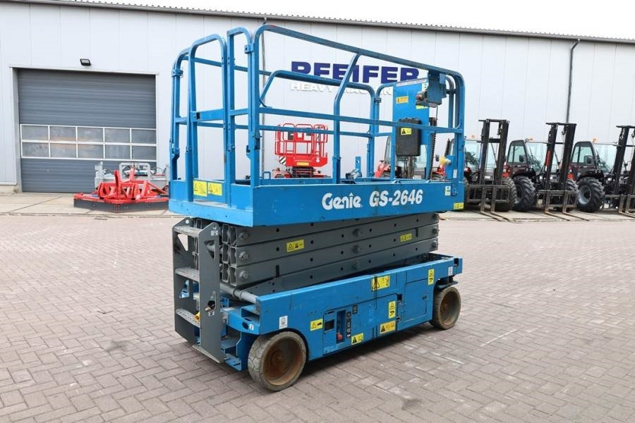 Genie GS2646 Electric, Working Height 9.80m, Capacity 45 - Scissor lift: picture 2 Genie GS2646 Electric, Working Height 9.80m, Capacity 45 - Scissor lift: picture 2