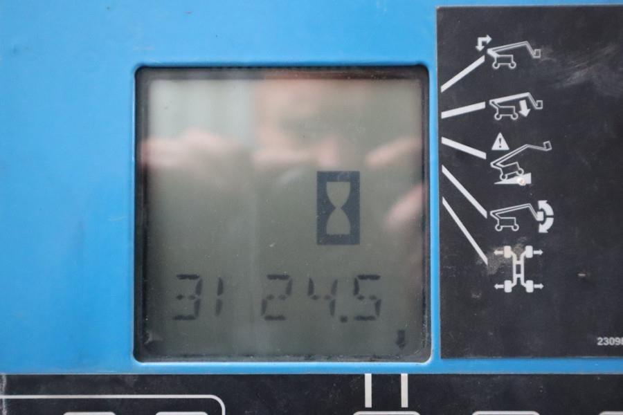 Articulated boom Genie ZX135/70 Diesel, 4x4x4 Drive, 43m Lifting Height,: picture 13