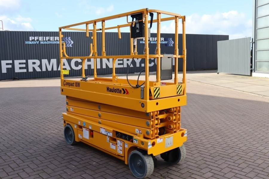 Haulotte Compact 10N Valid Iinspection, *Guarantee! 10m Wor - Scissor lift: picture 2 Haulotte Compact 10N Valid Iinspection, *Guarantee! 10m Wor - Scissor lift: picture 2