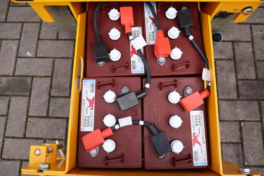Haulotte Compact 10N Valid Inspection, *Guarantee! 10m Work - Scissor lift: picture 3 Haulotte Compact 10N Valid Inspection, *Guarantee! 10m Work - Scissor lift: picture 3
