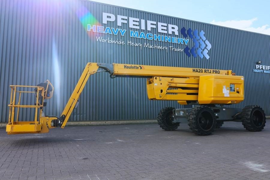 Haulotte HA20RTJ Pro Diesel, 20.6 m Working Height, 12.2 m - Articulated boom: picture 1 Haulotte HA20RTJ Pro Diesel, 20.6 m Working Height, 12.2 m - Articulated boom: picture 1