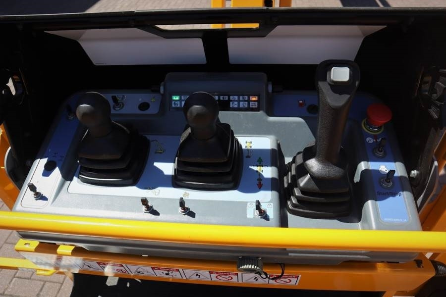 Haulotte HT23RTJ O Valid Inspection, *Guarantee! Diesel, 4x - Telescopic boom: picture 3 Haulotte HT23RTJ O Valid Inspection, *Guarantee! Diesel, 4x - Telescopic boom: picture 3