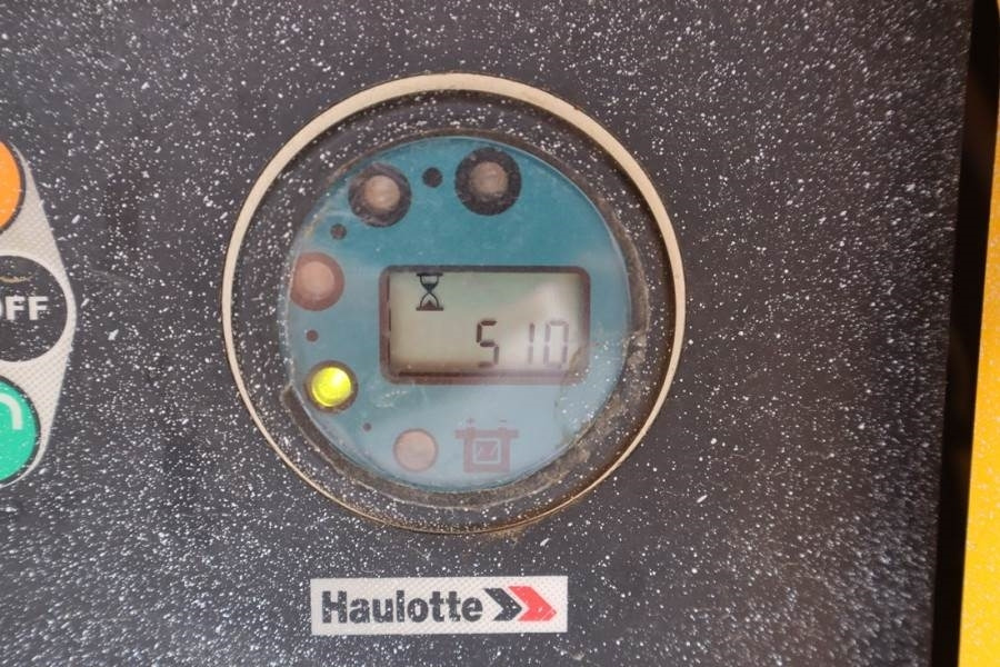 Haulotte STAR 10 Electric, 10m Working Height, 3m Reach, 20 - Scissor lift: picture 5 Haulotte STAR 10 Electric, 10m Working Height, 3m Reach, 20 - Scissor lift: picture 5