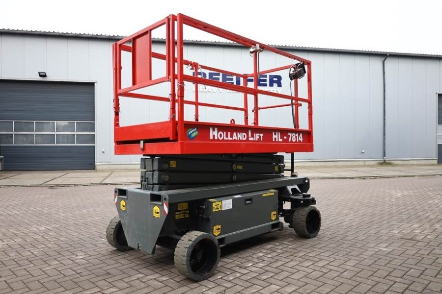 Holland Lift Ecostar HL-7814 Electric, 10m Working Height, 450k - Scissor lift: picture 3 Holland Lift Ecostar HL-7814 Electric, 10m Working Height, 450k - Scissor lift: picture 3