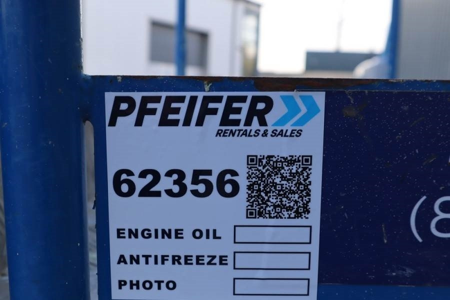 JLG Power Tower Electric, 5.10m Working Height, 250kg - Articulated boom: picture 5 JLG Power Tower Electric, 5.10m Working Height, 250kg - Articulated boom: picture 5