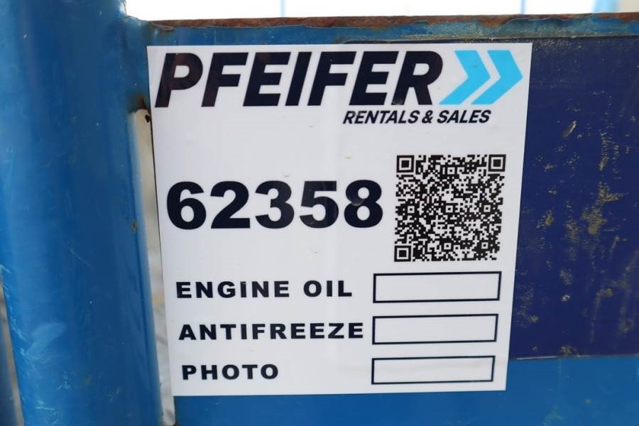 JLG Power Tower Electric, 5.10m Working Height, 250kg - Articulated boom: picture 3 JLG Power Tower Electric, 5.10m Working Height, 250kg - Articulated boom: picture 3