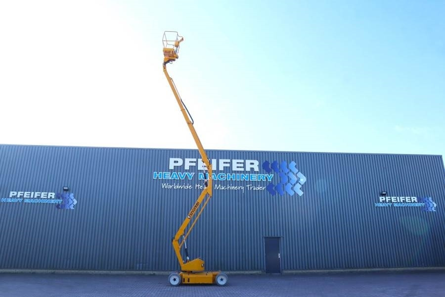 Snorkel A38E Electric, 13.5m Working Height, 6.1m Reach, 2 - Articulated boom: picture 3 Snorkel A38E Electric, 13.5m Working Height, 6.1m Reach, 2 - Articulated boom: picture 3