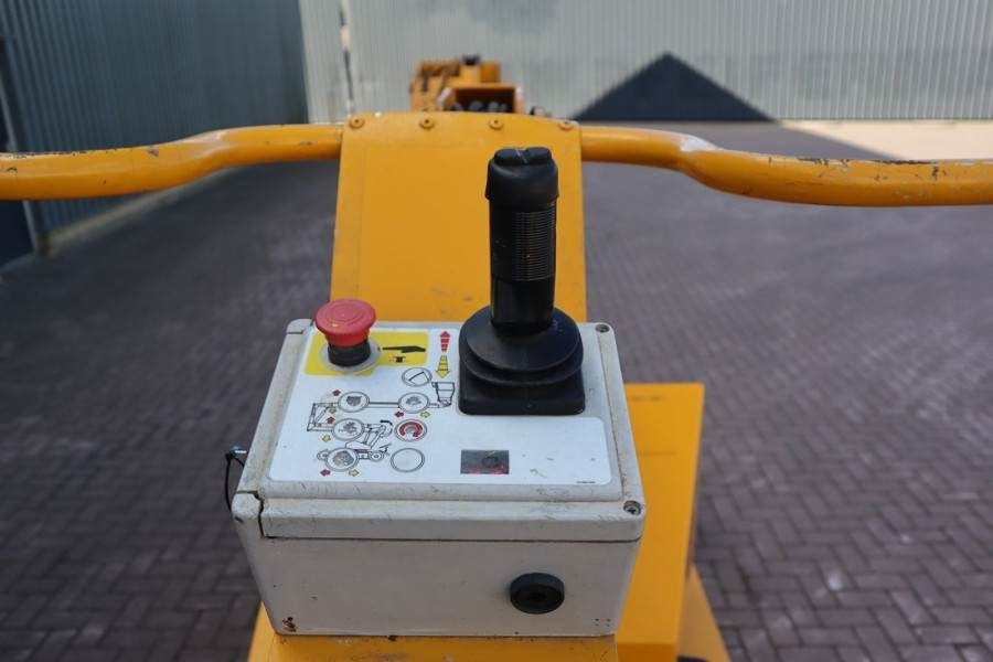 Snorkel A38E Electric, 13.5m Working Height, 6.1m Reach, 2 - Articulated boom: picture 3 Snorkel A38E Electric, 13.5m Working Height, 6.1m Reach, 2 - Articulated boom: picture 3