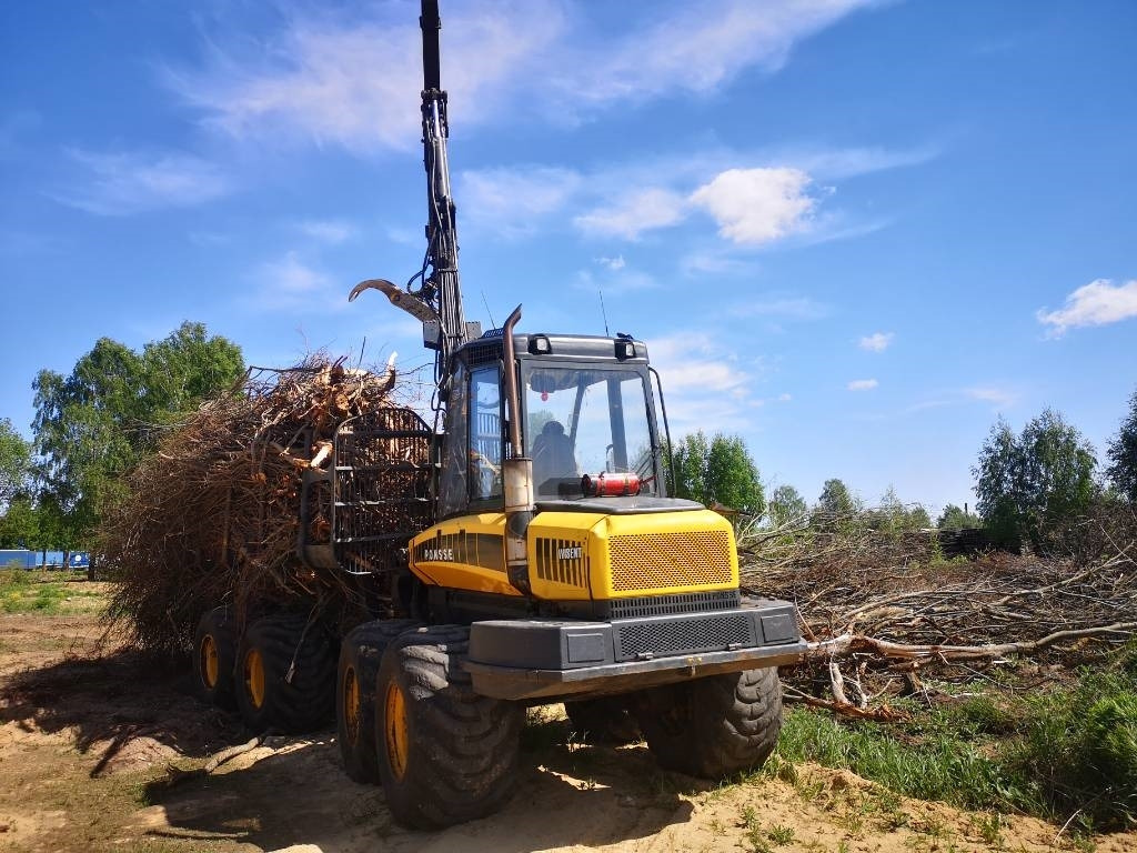 Ponsse Wisent 8W - Forwarder: picture 3 Ponsse Wisent 8W - Forwarder: picture 3