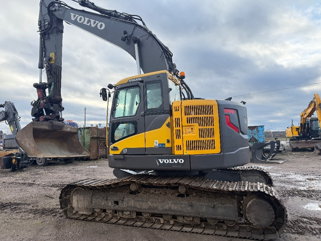 Volvo ECR 235 - Crawler excavator: picture 2 Volvo ECR 235 - Crawler excavator: picture 2