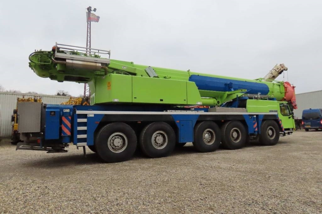 Liebherr LTM 1220-5.1 - All terrain crane: picture 3 Liebherr LTM 1220-5.1 - All terrain crane: picture 3