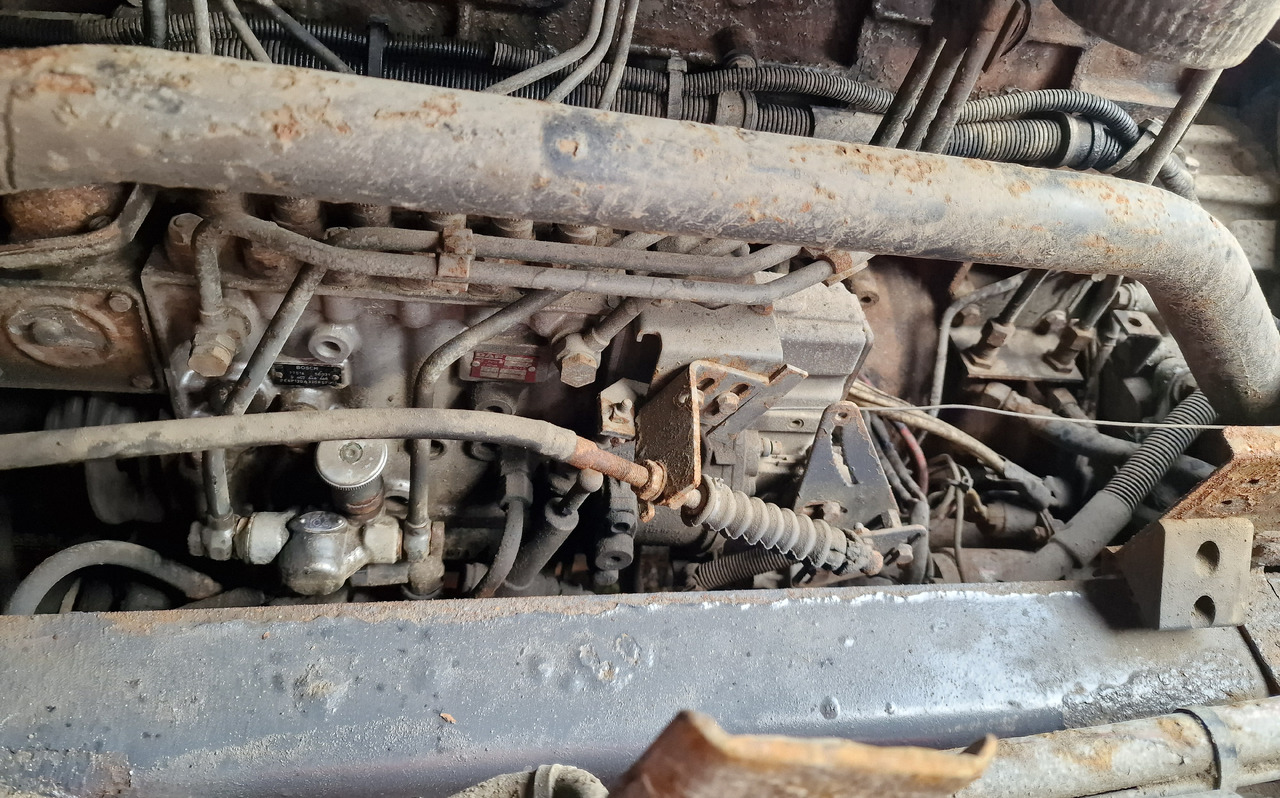 DAF 95.430 XF Euro2 manual - Tractor truck: picture 5 DAF 95.430 XF Euro2 manual - Tractor truck: picture 5