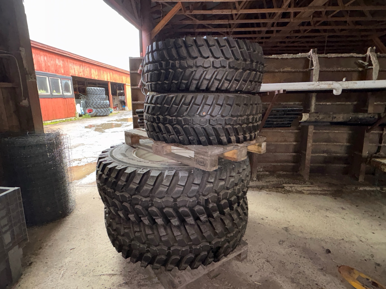Alliance 400/70R20 & 440/80R30 - Tire for Agricultural machinery: picture 1 Alliance 400/70R20 & 440/80R30 - Tire for Agricultural machinery: picture 1