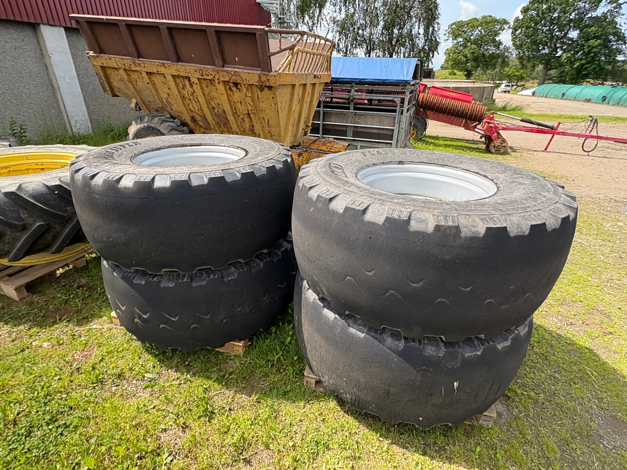 BKT FL 630 SUPER - Tire for Agricultural machinery: picture 1 BKT FL 630 SUPER - Tire for Agricultural machinery: picture 1