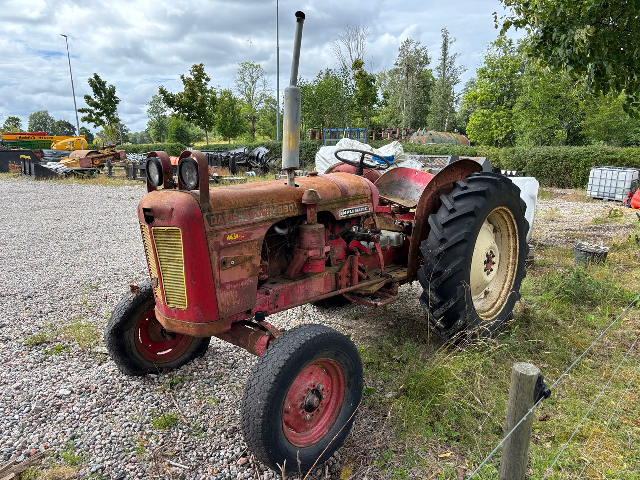David Brown 880 - Farm tractor: picture 1 David Brown 880 - Farm tractor: picture 1