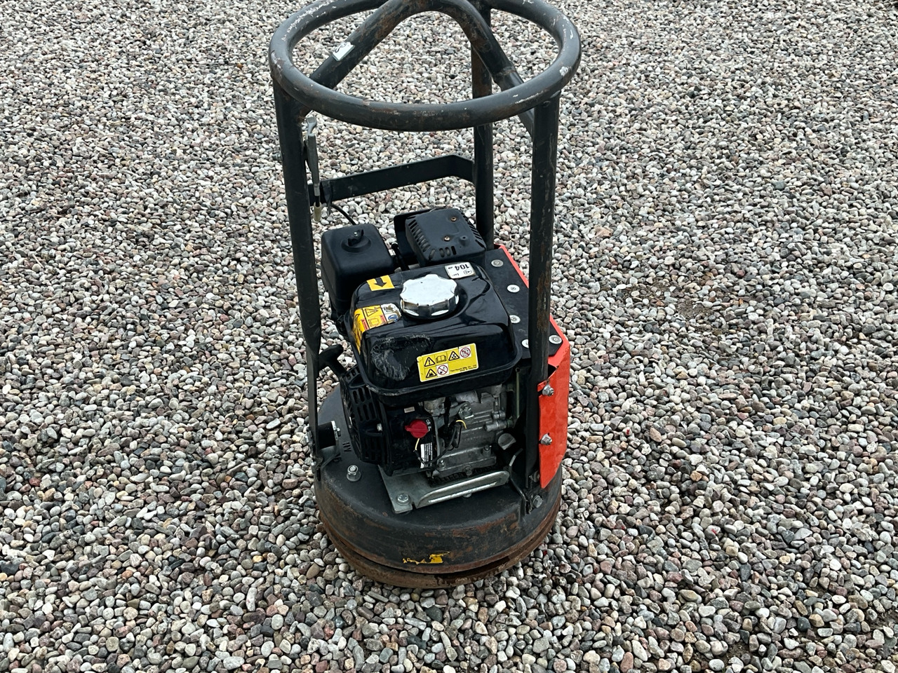 Husqvarna LX90 - Vibroplate: picture 1 Husqvarna LX90 - Vibroplate: picture 1